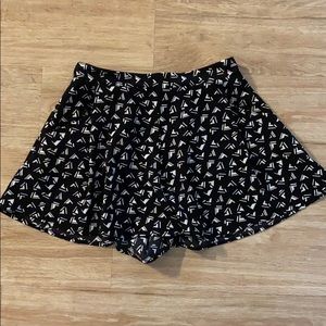 High waisted flowy shorts